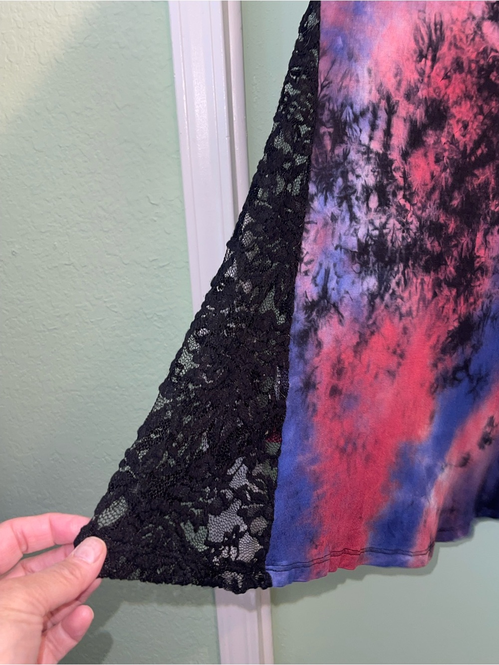 Vocal tie-dyed, rhinestone, lace top with eagle print. Size small GUC - Picture 9 of 9
